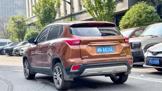 BAIC Senova X35