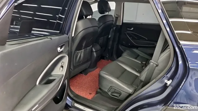 Hyundai Grand Santa Fe (Maxcruz)