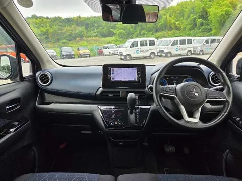 Mitsubishi eK X
