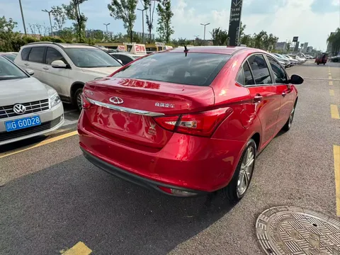 Chery Arrizo 5