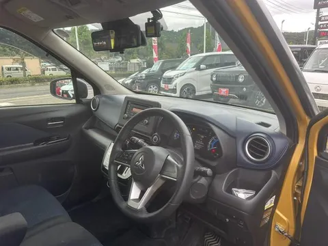 Mitsubishi eK X