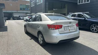Kia Cerato (Forte)