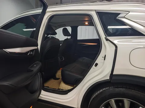 Infiniti QX50