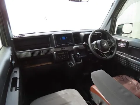 Honda N-VAN Plus Style
