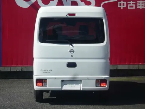 Nissan Clipper