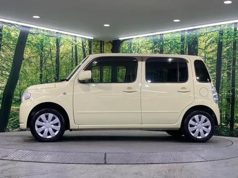 Daihatsu Mira Cocoa