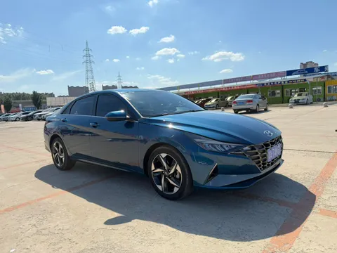 Hyundai Elantra (Avante)