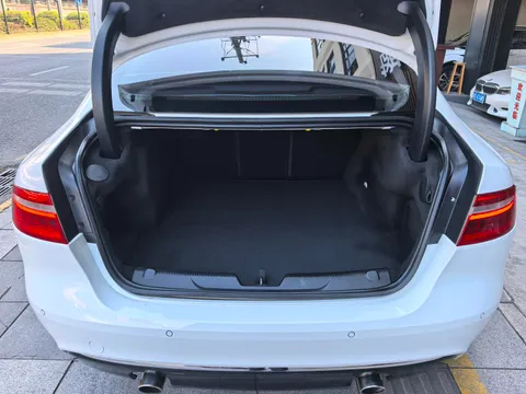Jaguar XEL