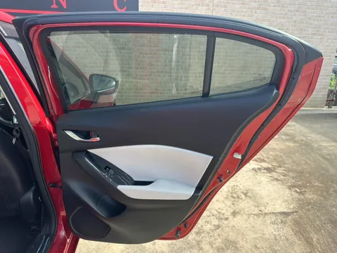 Mazda Axela Sport
