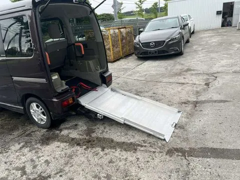 Daihatsu Atrai Wagon
