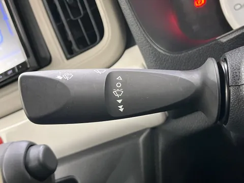 Daihatsu Mira Tocot