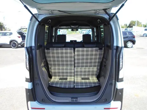 Honda N-BOX Joy
