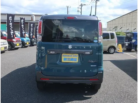 Suzuki Spacia Gear