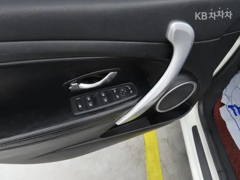 Renault SM3