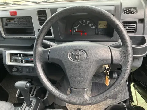 Toyota Pixis Truck