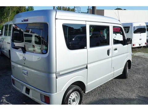 Nissan Clipper