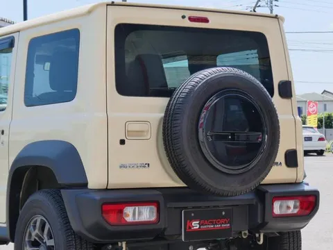 Suzuki Jimny Sierra