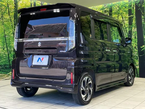 Suzuki Spacia Custom