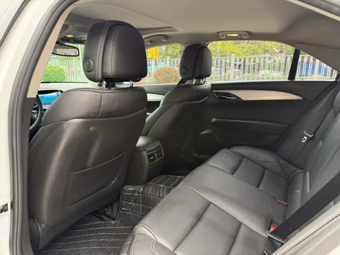 Cadillac ATS-L