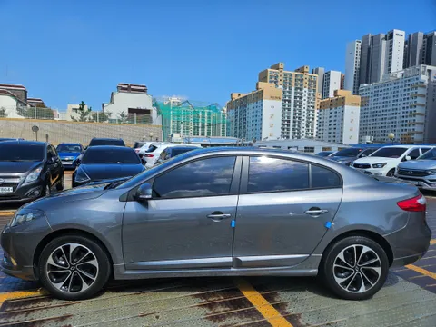 Renault SM3