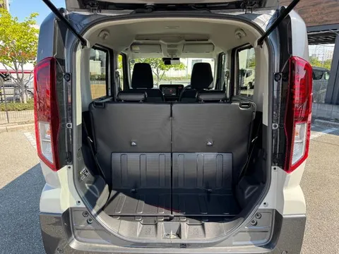 Suzuki Spacia Gear