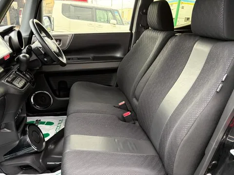 Honda N-BOX Slash