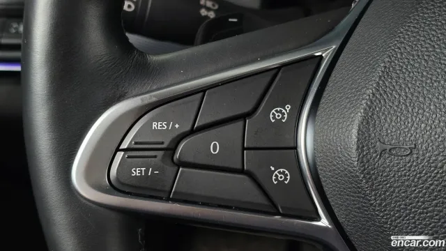 Renault XM3