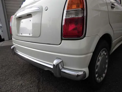 Daihatsu Mira Gino