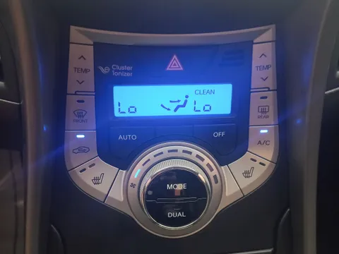 Hyundai Elantra (Avante)