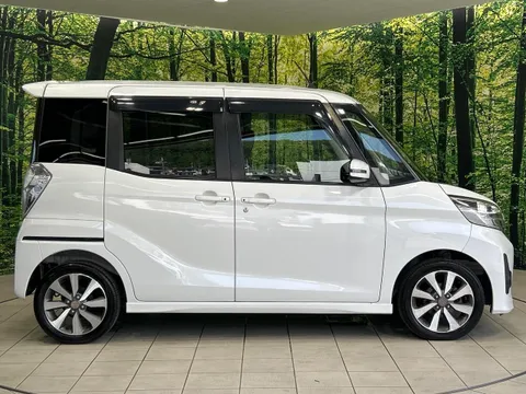 Mitsubishi eK Space Custom