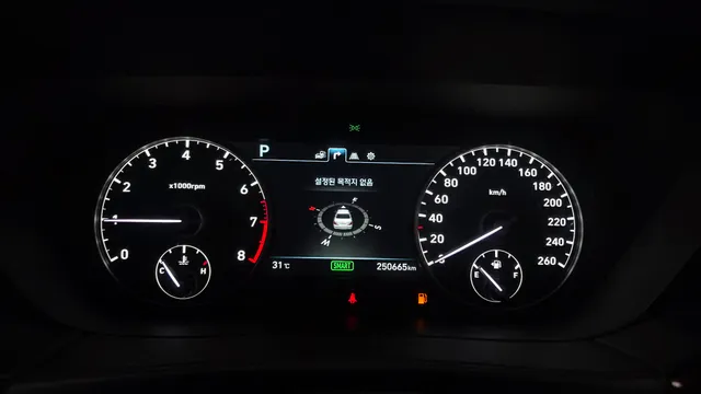 Genesis G90 (EQ900)