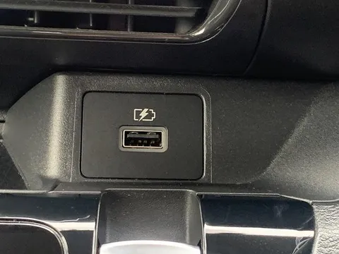 Mitsubishi eK X