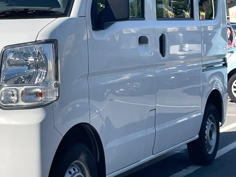 Nissan Clipper