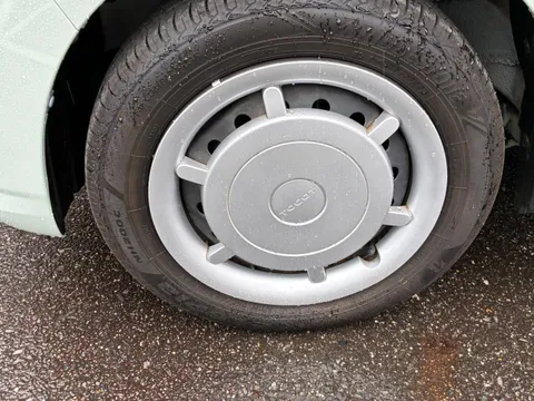 Daihatsu Mira Tocot