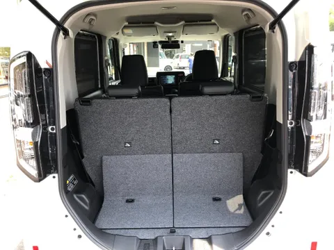 Suzuki Spacia Custom