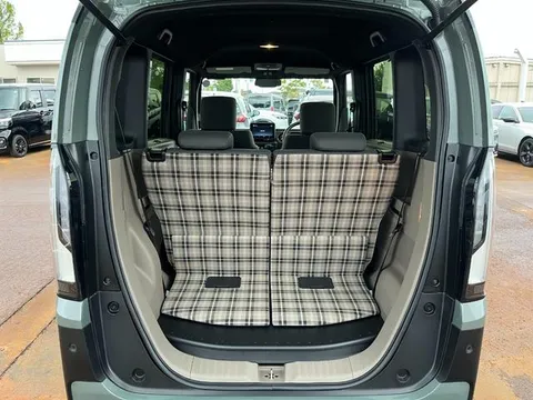 Honda N-BOX Joy