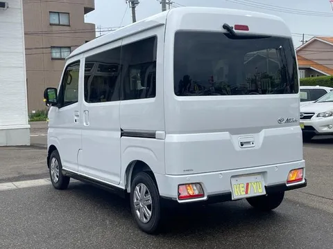 Daihatsu Atrai