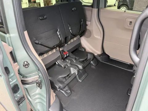 Honda N-BOX Joy