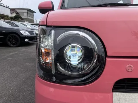 Daihatsu Mira Tocot