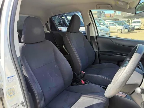 Toyota Yaris (Vitz)