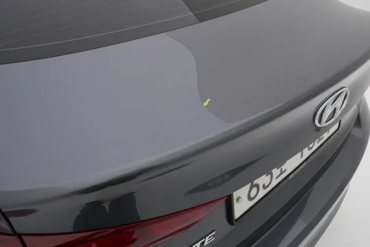 Hyundai Elantra (Avante)