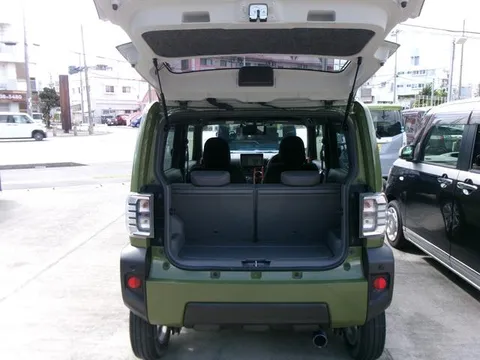 Daihatsu Taft