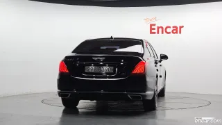 Genesis G90 (EQ900)