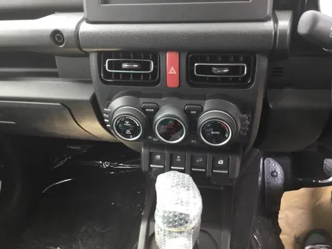 Suzuki Jimny Nomade