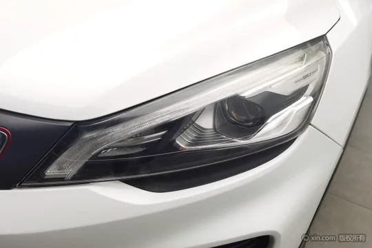 Geely Emgrand GS