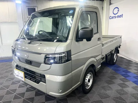 Nissan Clipper Truck