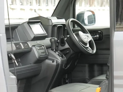 Honda N-VAN Plus Style