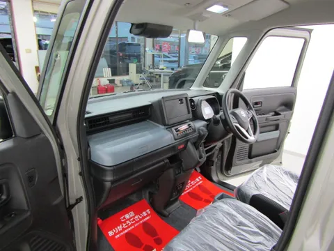 Suzuki Spacia Base