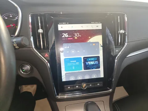 Roewe RX5