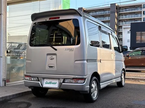 Daihatsu Atrai Wagon